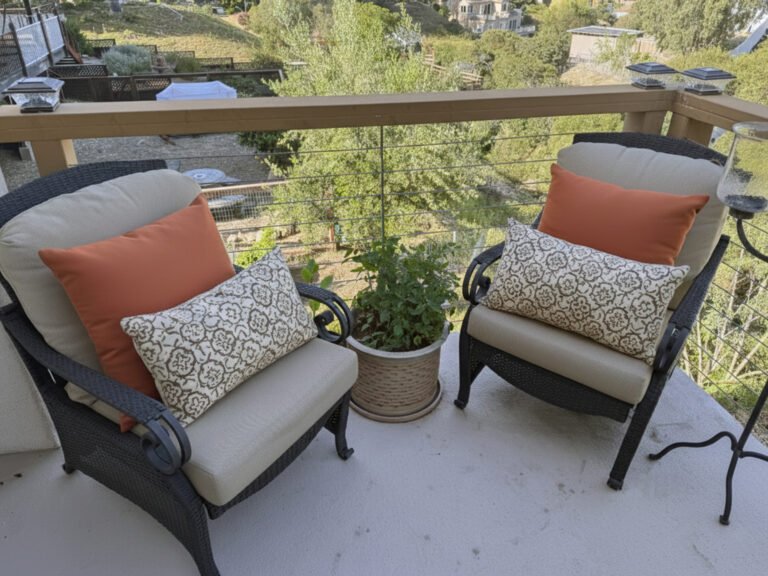 Spacious living room for corporate housing near Thousand Oaks CA